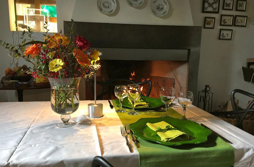 Al Palazzaccio Farm stay Calci
